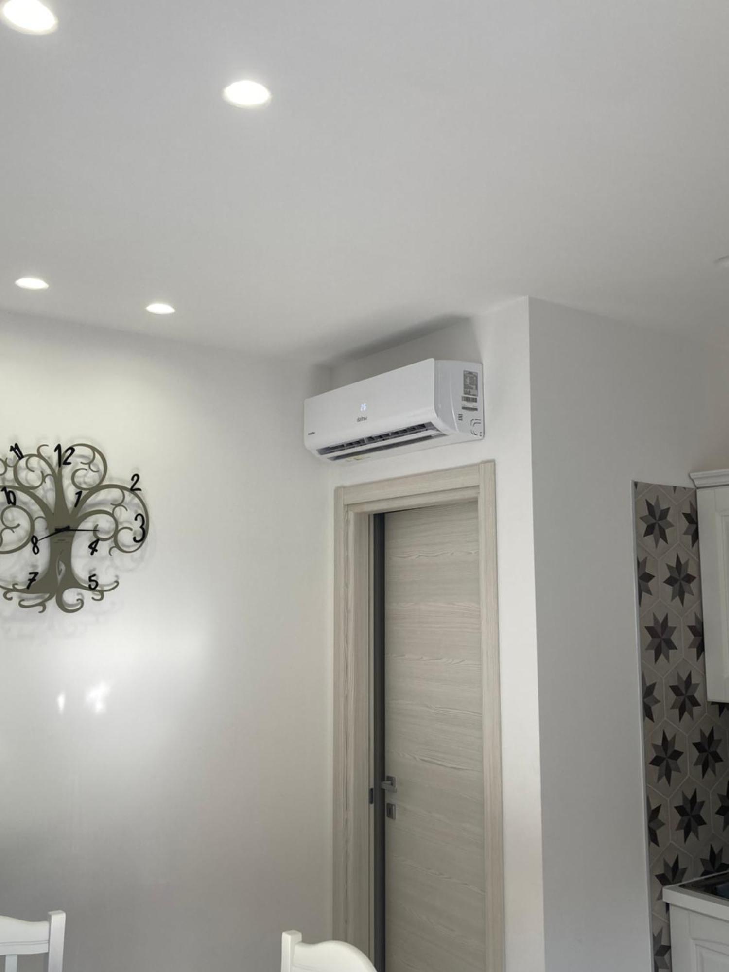 Casa Mazzini 110 Apartment โมโนโปลี ภายนอก รูปภาพ